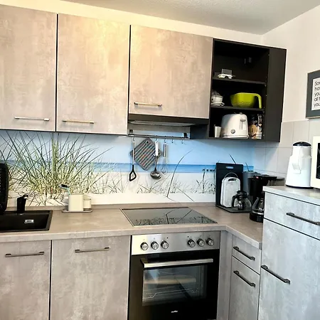Apartment Bollwark